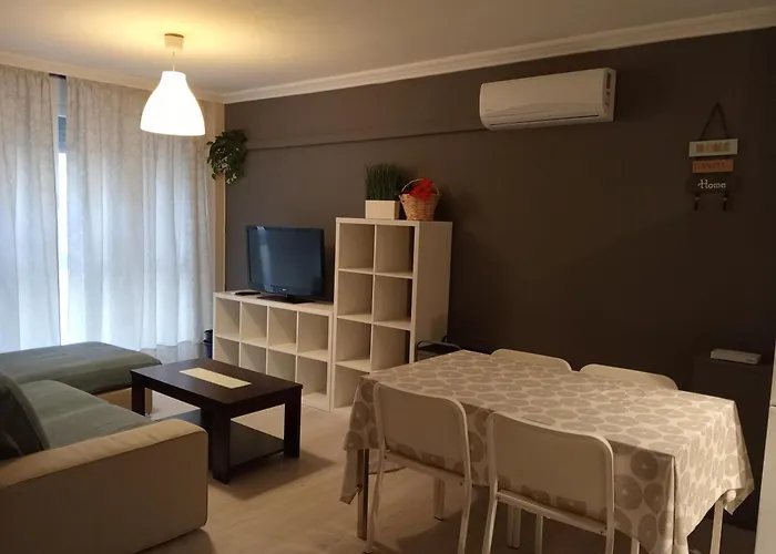 Lägenhet Buhaira Free Parking